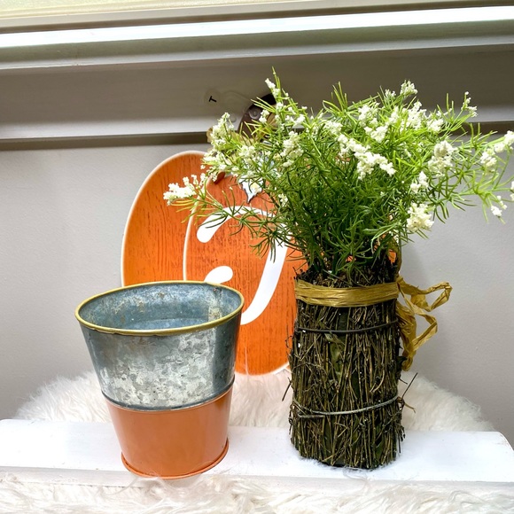 Other - • Fall floral set